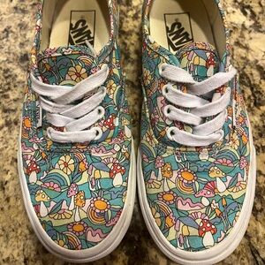 Vans Authentic New Mushroom Floral Size 7 Women’s
